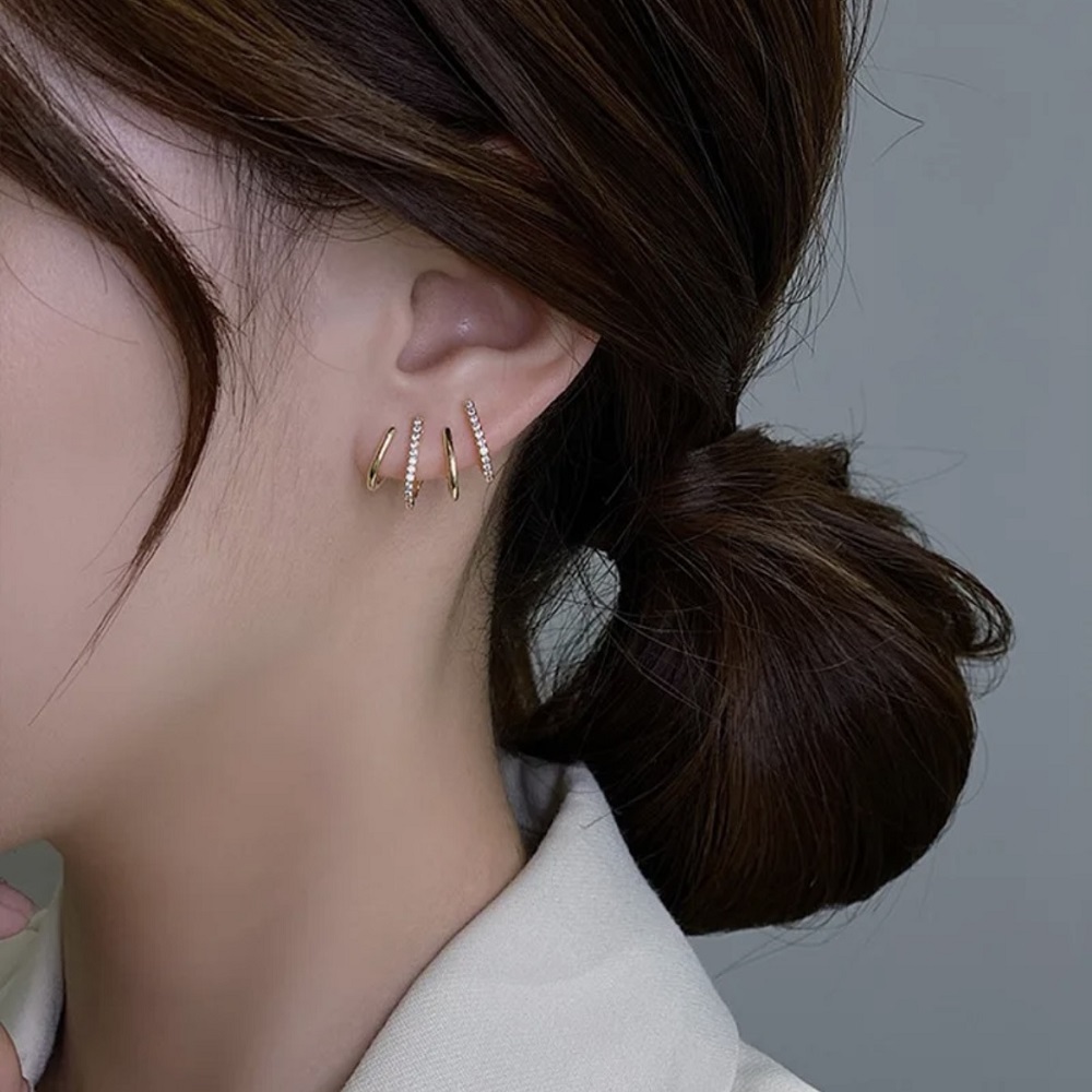 Four Claw Korean Earring