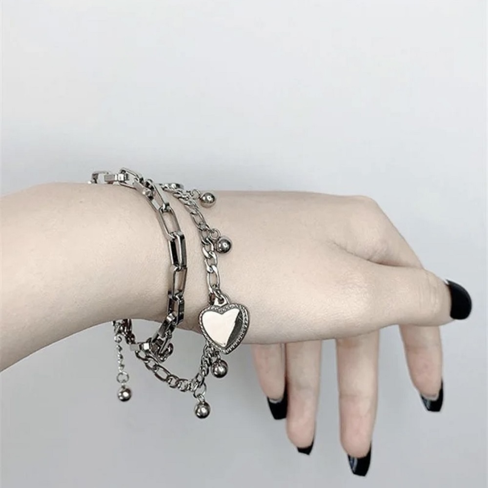 Heart Pendant Double Layered Chain Bracelet