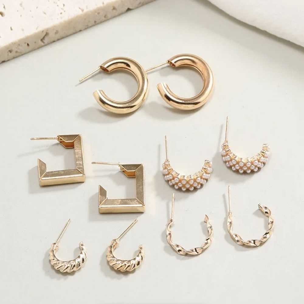 Hoop Earring Card ( Set Of 5 Earrings)